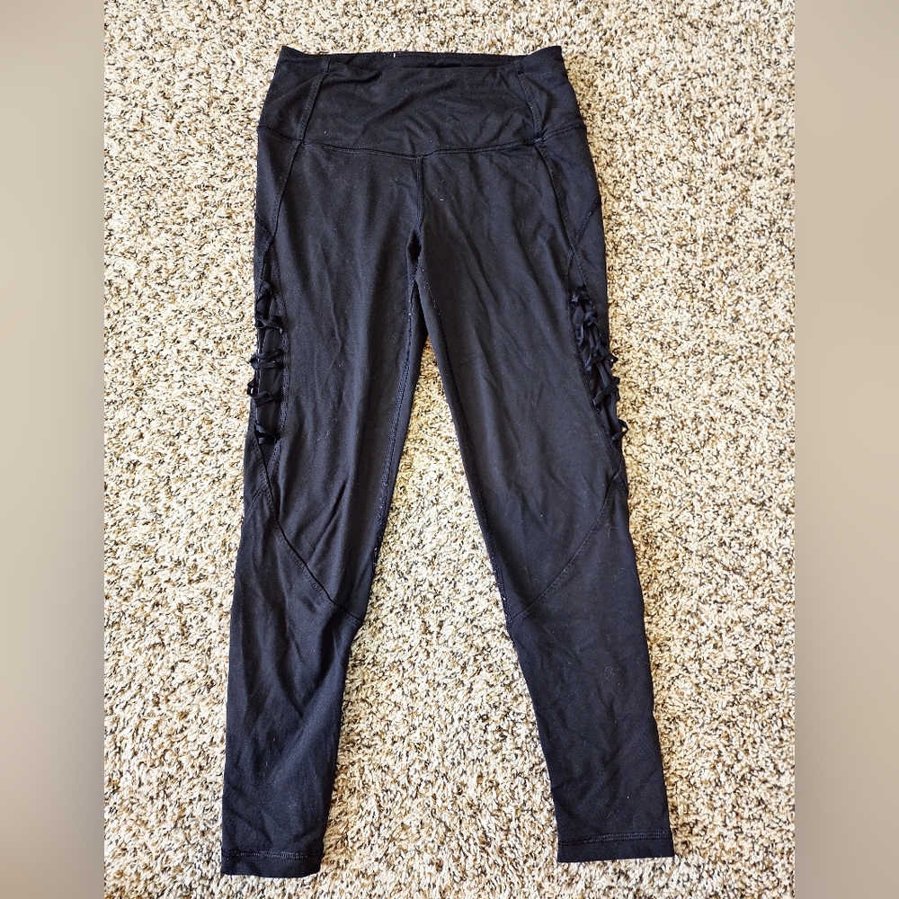 Victoria Sport Capri Legging